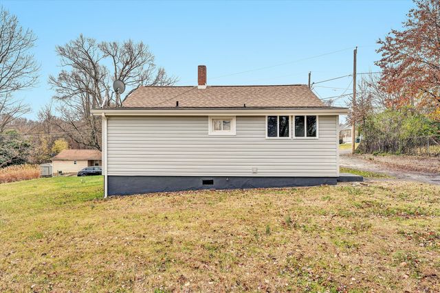 NW 809 Ward ST, Roanoke, VA 24017