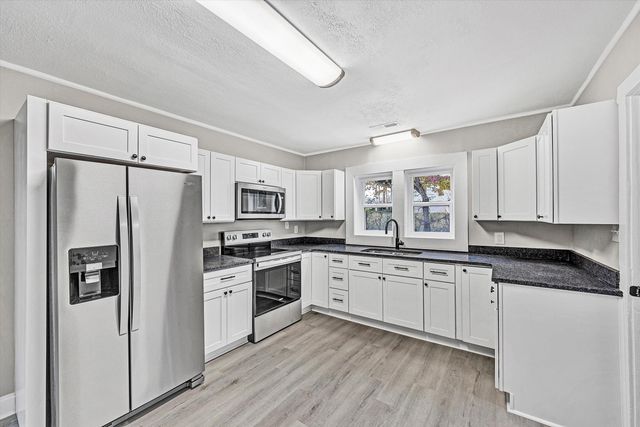 NW 809 Ward ST, Roanoke, VA 24017