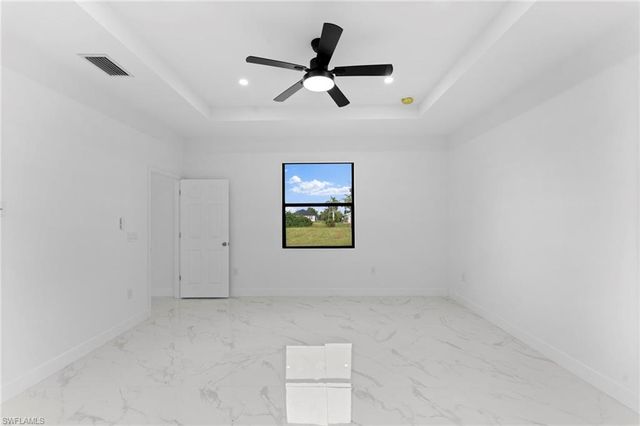 1236 NW 25th PL, Cape Coral, FL 33993