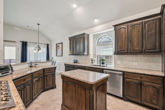 5325 Almanor Road, Fort Worth, TX 76179