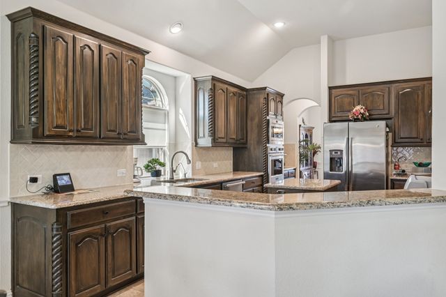 5325 Almanor Road, Fort Worth, TX 76179