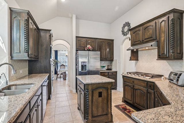 5325 Almanor Road, Fort Worth, TX 76179