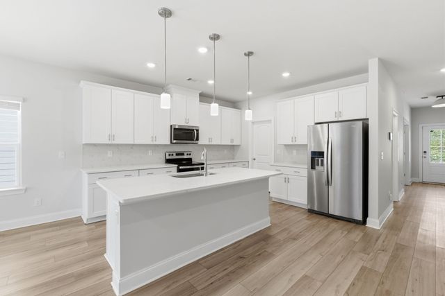 7020 Evans Hill Way, Hermitage, TN 37076