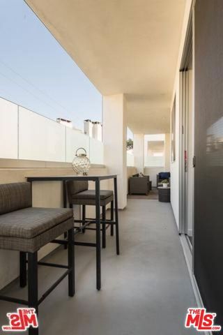 12045 Guerin Street 304, Studio City (los Angeles), CA 91604