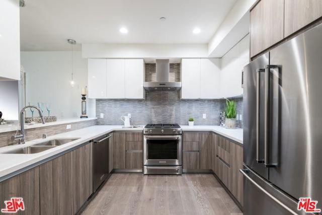 12045 Guerin Street 304, Studio City (los Angeles), CA 91604