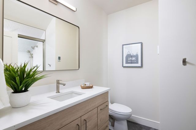 63-65 Green Street PH-3, Brookline, MA 02446