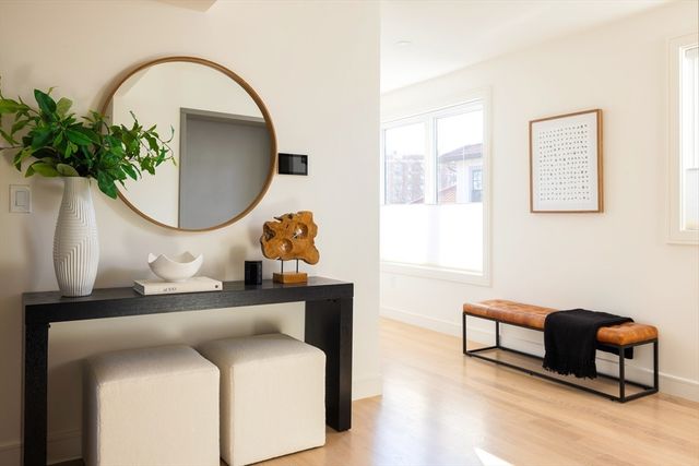 63-65 Green Street PH-3, Brookline, MA 02446