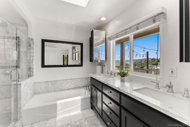 4391 Middlesex Drive, San Diego, CA 92116