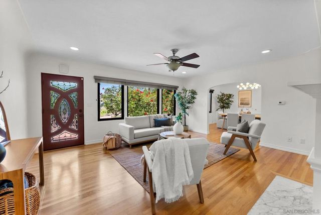 4391 Middlesex Drive, San Diego, CA 92116