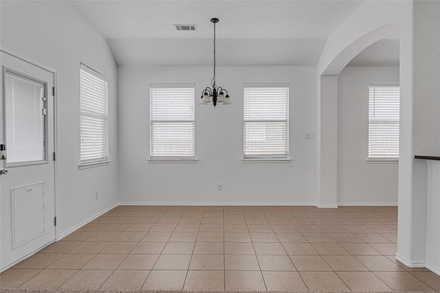 1624 Wickham Drive, Burleson, TX 76028