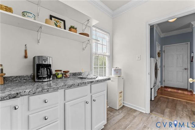 15636 Moss Light Pl, Moseley, VA 23120