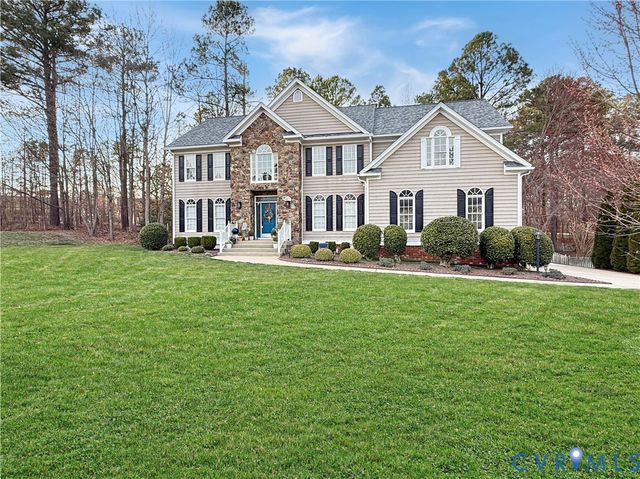 15636 Moss Light Pl, Moseley, VA 23120