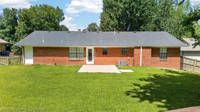 3001 98th Circle, Fort Smith, AR 72903