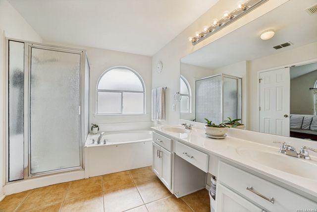 5711 Lasalle Way, San Antonio, TX 78253