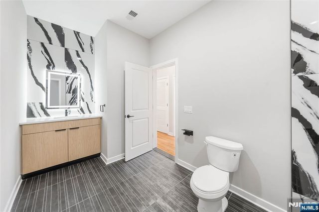 108 Fleming Avenue, Newark, NJ 07105