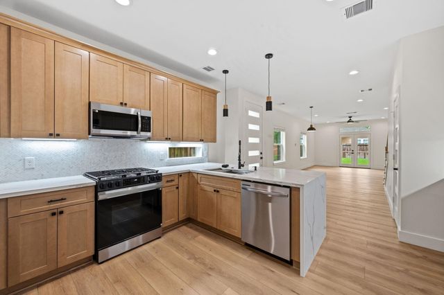 8023 Easter Street, Houston, TX 77088