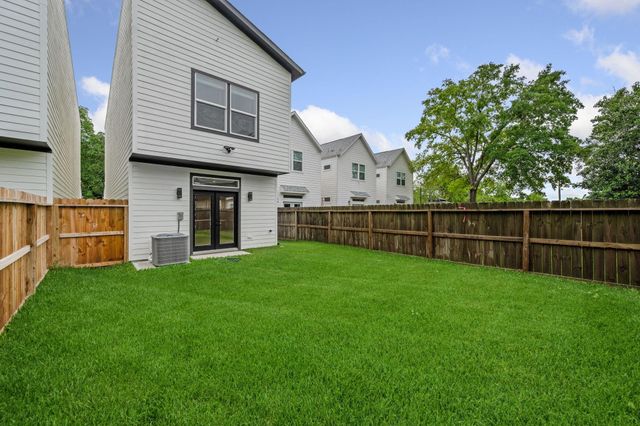 8023 Easter Street, Houston, TX 77088