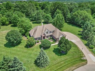 768 Coyote COURT, Hubertus, WI 53033