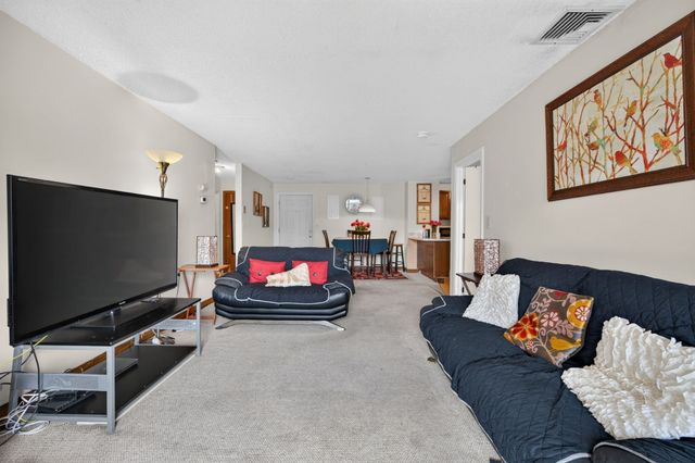 204 Washington St 304, Lynn, MA 01902