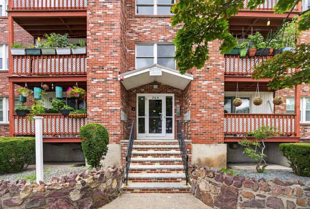 204 Washington St 304, Lynn, MA 01902
