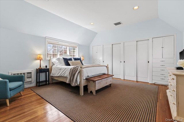 6 Walbrooke Circle, Scarsdale, NY 10583