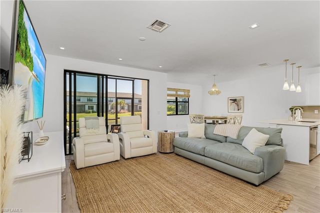 7596 Morgan WAY, Naples, FL 34119