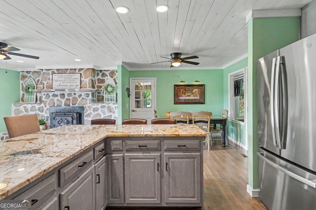 382 Worley Creek Road, Lakemont, GA 30552