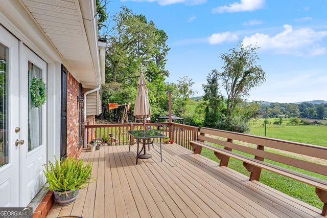 382 Worley Creek Road, Lakemont, GA 30552