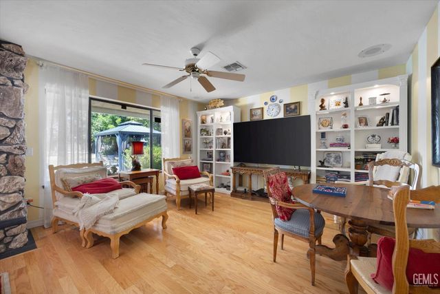 6600 Audene Way, Bakersfield, CA 93308