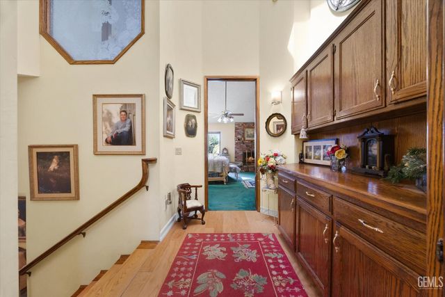 6600 Audene Way, Bakersfield, CA 93308