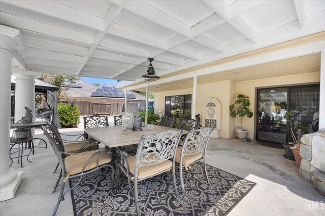 6600 Audene Way, Bakersfield, CA 93308