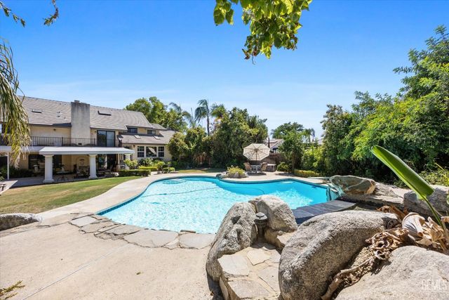 6600 Audene Way, Bakersfield, CA 93308