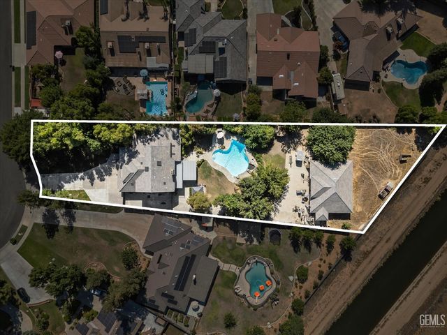 6600 Audene Way, Bakersfield, CA 93308