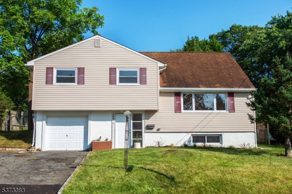 100 Richard St, Rockaway Twp., NJ 07801