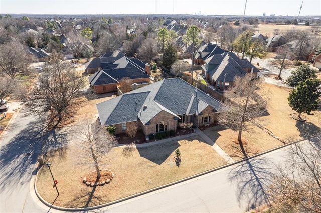 13509 Red Cedar Drive, Edmond, OK 73131