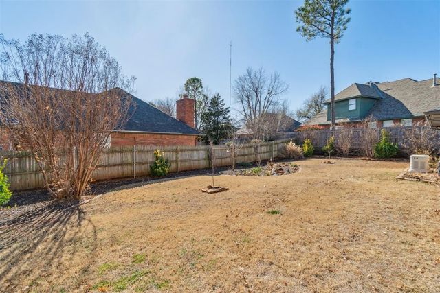 13509 Red Cedar Drive, Edmond, OK 73131