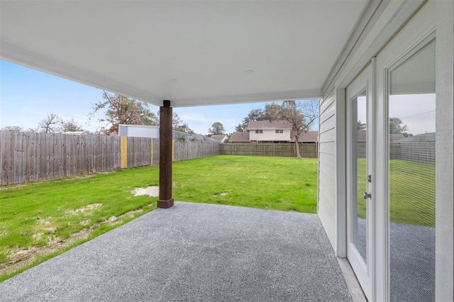 1224 Georgia St, Sulphur, LA 70663