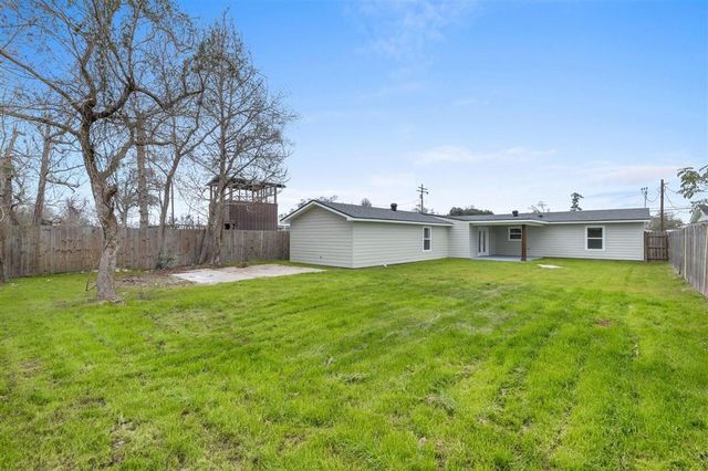 1224 Georgia St, Sulphur, LA 70663