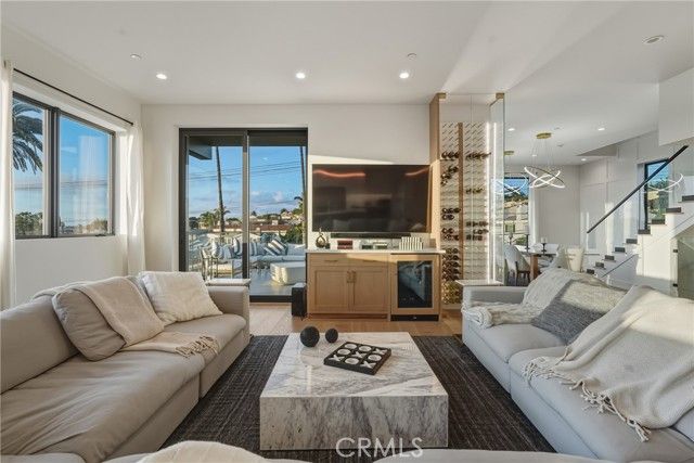 626 Longfellow, Hermosa Beach, CA 90254