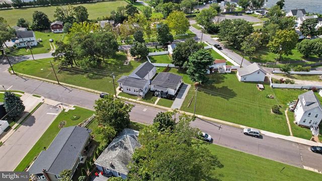 120 BILLINGSPORT RD, Paulsboro, NJ 08066