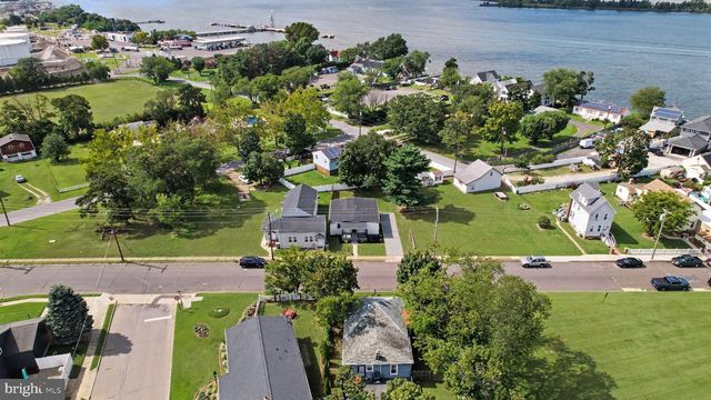 120 BILLINGSPORT RD, Paulsboro, NJ 08066