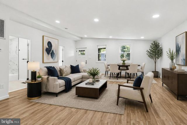 120 BILLINGSPORT RD, Paulsboro, NJ 08066