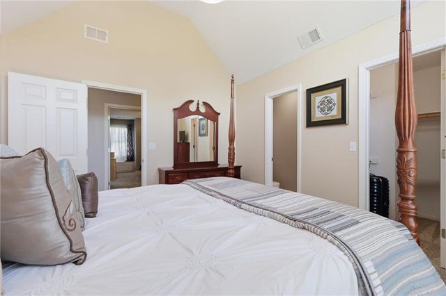 7709 W 145th Street, Overland Park, KS 66223