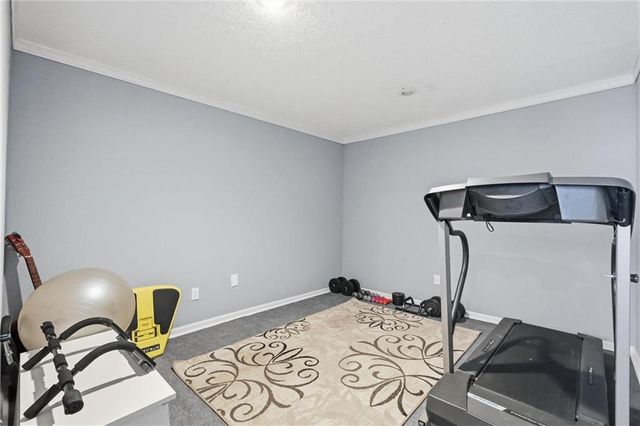 7709 W 145th Street, Overland Park, KS 66223