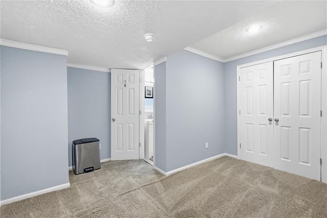 7709 W 145th Street, Overland Park, KS 66223
