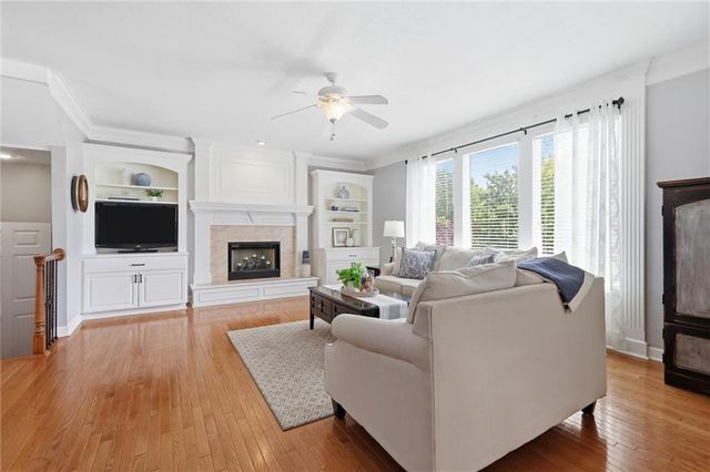 7709 W 145th Street, Overland Park, KS 66223