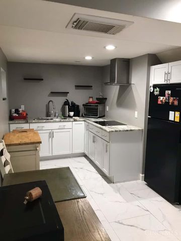 2090 Harkness Street, Cincinnati, OH 45225