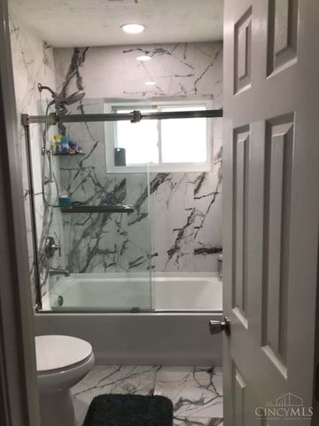 2090 Harkness Street, Cincinnati, OH 45225