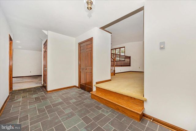 10440 GRINDSTONE RUN RD, Myersville, MD 21773