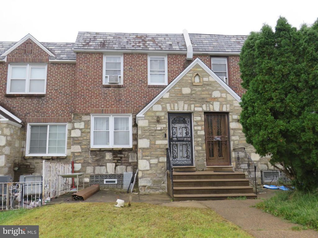 232 E FARISTON DR, PHILADELPHIA, PA 19120 — exterior